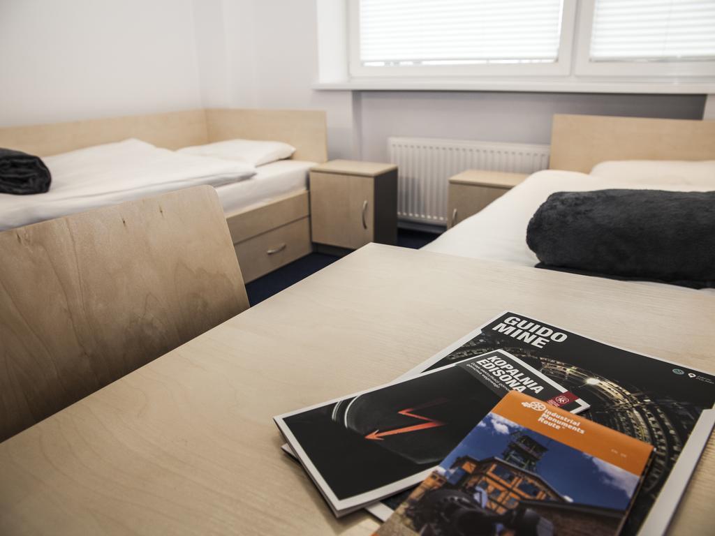 Hostel Guido Zabrze Quarto foto